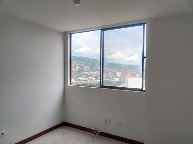 Apartamento de 3 alcobas en arriendo en Otraparte, Envigado, 92 m² · foto 8 de 18