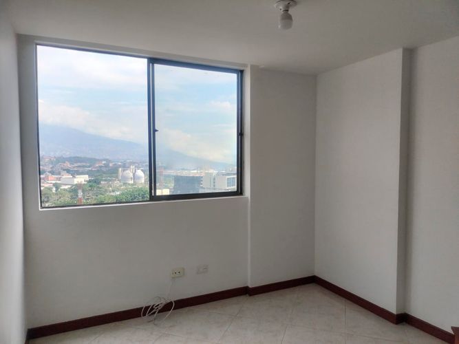 Apartamento de 3 alcobas en arriendo en Otraparte, Envigado, 92 m² · foto 10 de 18