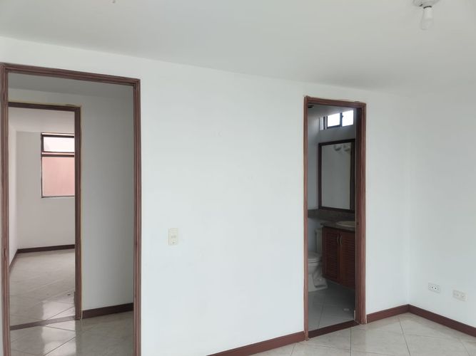 Apartamento de 3 alcobas en arriendo en Otraparte, Envigado, 92 m² · foto 15 de 18