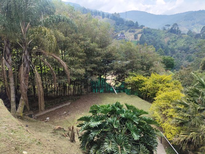 Casa de 4 alcobas en venta en Las Palmas, Envigado, 1160 m² · foto 11 de 15
