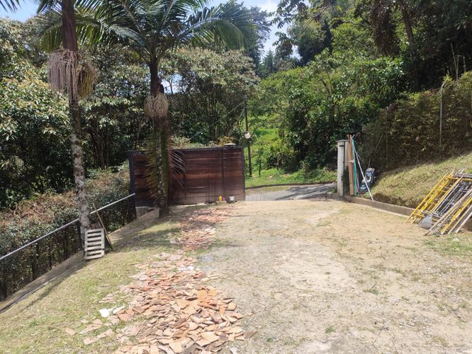 Casa de 4 alcobas en venta en Las Palmas, Envigado, 1160 m² · foto 12 de 15