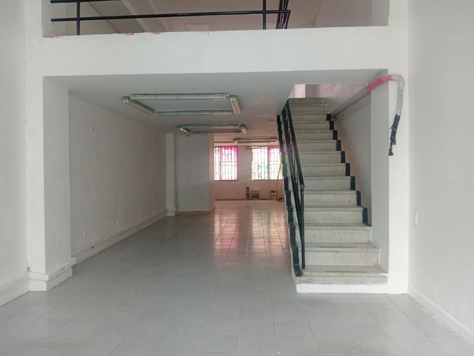 Local en arriendo en Laureles, Medellín, 153 m² · foto 4 de 17