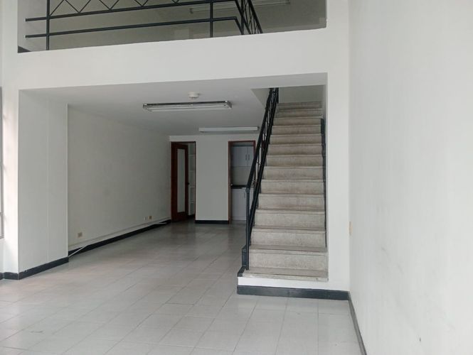 Local en arriendo en Laureles, Medellín, 80 m² · foto 3 de 9