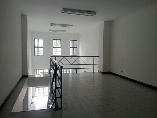 Local en arriendo en Laureles, Medellín, 80 m² · foto 8 de 9