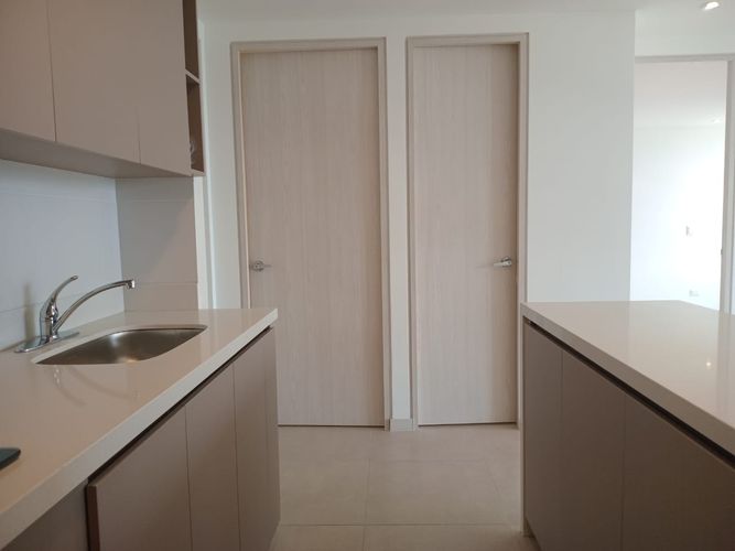 Apartamento de 2 alcobas en arriendo en El Poblado, Medellín, 65 m² · foto 8 de 18