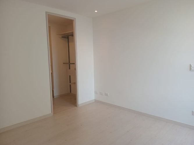 Apartamento de 2 alcobas en arriendo en El Poblado, Medellín, 65 m² · foto 14 de 18