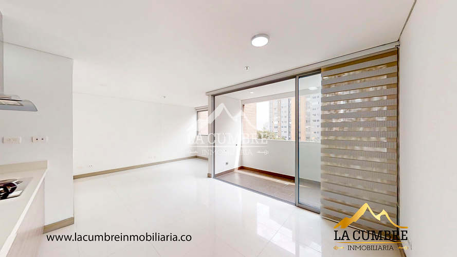 Apartamento de 2 alcobas en arriendo en Castropol, Medellín, 90 m² · foto 2 de 15