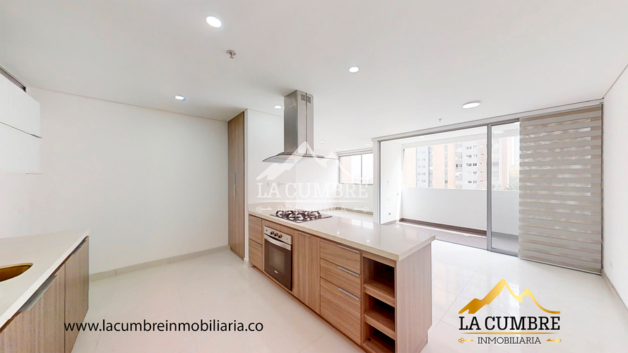 Apartamento de 2 alcobas en arriendo en Castropol, Medellín, 90 m² · foto 8 de 15