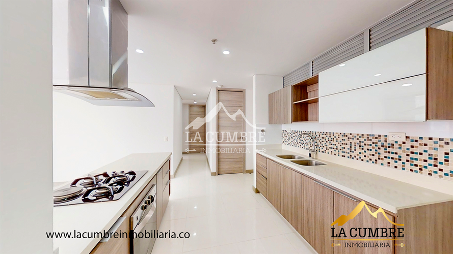 Apartamento de 2 alcobas en arriendo en Castropol, Medellín, 90 m² · foto 9 de 15