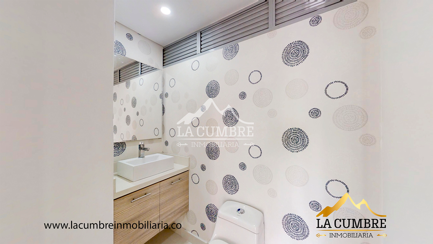 Apartamento de 2 alcobas en arriendo en Castropol, Medellín, 90 m² · foto 10 de 15