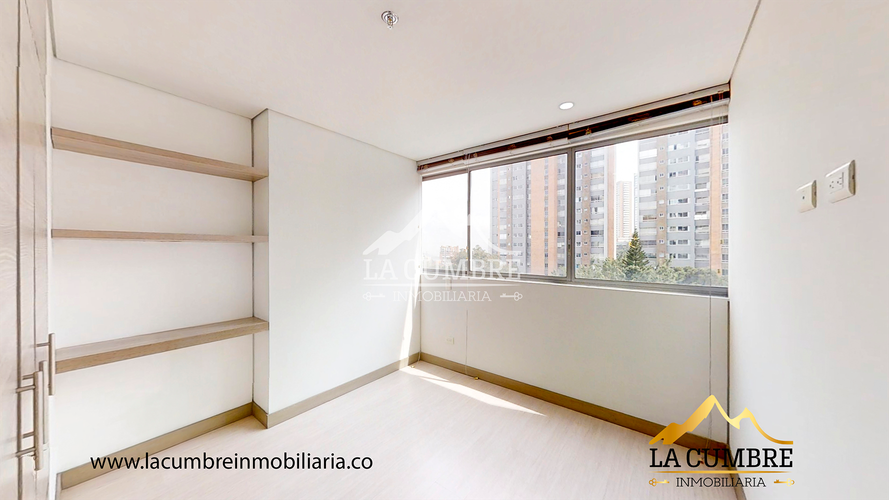 Apartamento de 2 alcobas en arriendo en Castropol, Medellín, 90 m² · foto 11 de 15