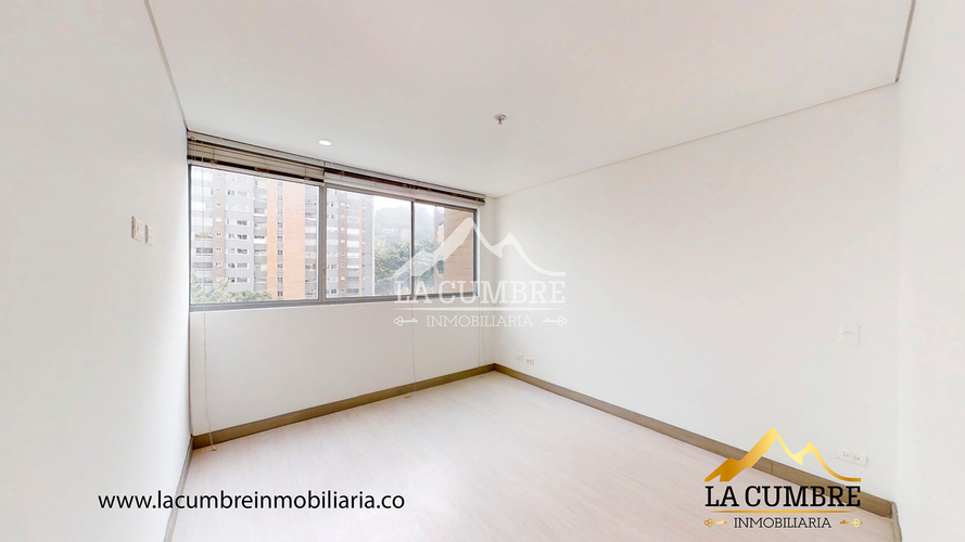 Apartamento de 2 alcobas en arriendo en Castropol, Medellín, 90 m² · foto 13 de 15