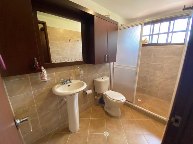 Casa de 5 alcobas en venta en Cn. Campestre Villas De Santa Maria, Piedecuesta, 1000 m² · foto 21 de 24