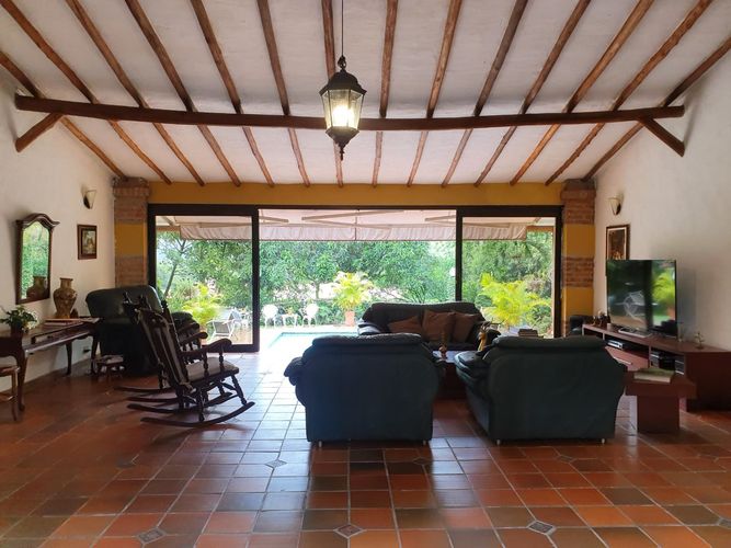 Casa de 5 alcobas en venta en Guayanas, Floridablanca, 1800 m² · foto 9 de 19