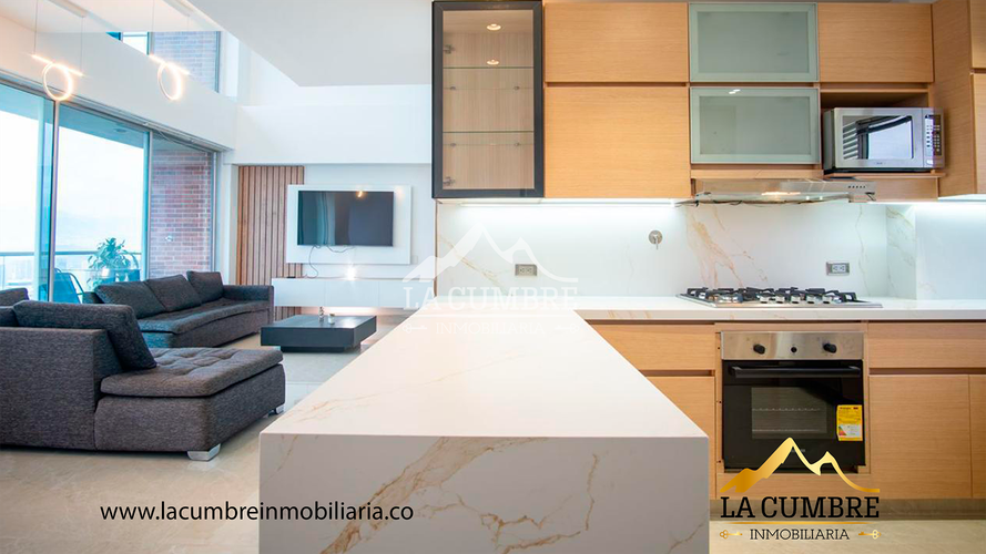 Apartamento de 3 alcobas en arriendo en Alejandrina, Medellín, 315 m² · foto 3 de 14