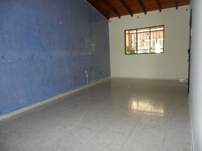 Casa de 4 alcobas en venta en San Cristobal, Piedecuesta, 350 m² · foto 5 de 10