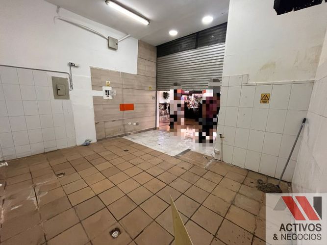 Local en arriendo en San Diego, Medellín, 26 m² · foto 3 de 9