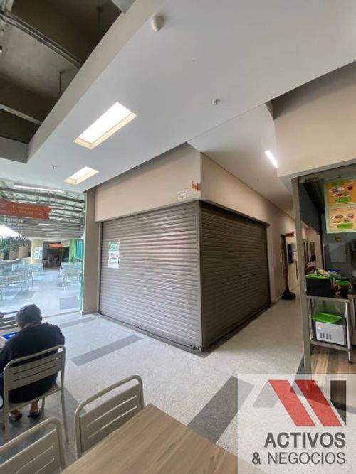 Local en arriendo en La Candelaria, Medellín, 19 m² · foto 12 de 13