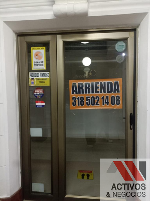 Local en arriendo en La Candelaria, Medellín, 25 m² · foto 3 de 3