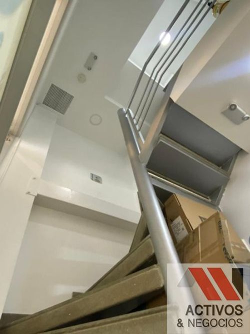 Local en arriendo en El Poblado, Medellín, 55 m² · foto 6 de 15