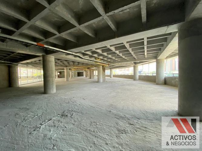 Oficina en arriendo en Niquia, Bello, 1213 m² · foto 6 de 24