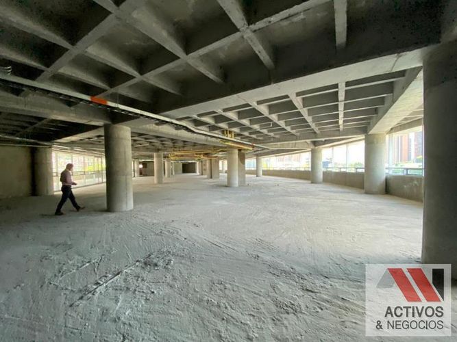 Oficina en arriendo en Niquia, Bello, 1213 m² · foto 9 de 24