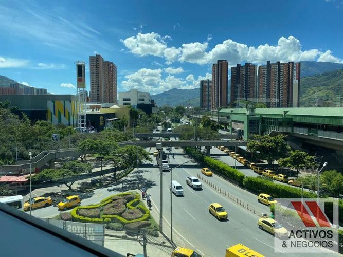 Oficina en arriendo en Niquia, Bello, 1213 m² · foto 23 de 24