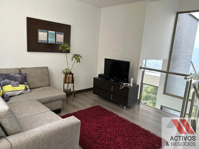 Casa de 4 alcobas en arriendo en Zona Centro, Envigado, 500 m² · foto 15 de 22