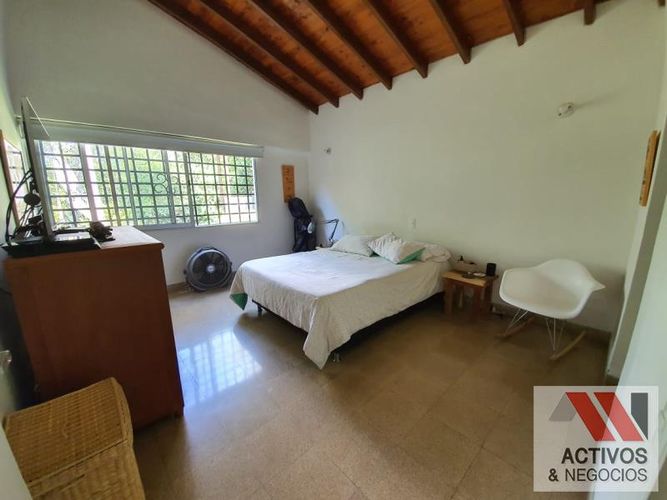 Casa de 3 alcobas en venta en Zuñiga, Envigado · foto 10 de 13