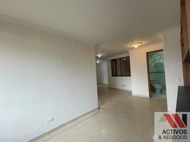 Apartamento de 4 alcobas en venta en Conquistadores, Medellín, 185 m² · foto 10 de 24