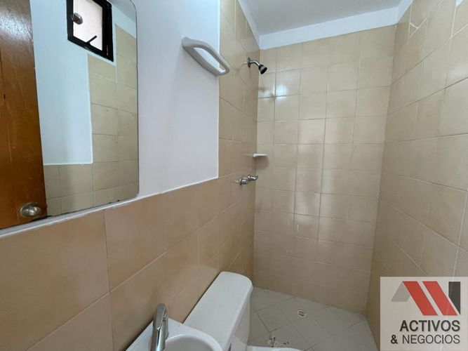 Apartamento de 4 alcobas en venta en Conquistadores, Medellín, 185 m² · foto 17 de 24