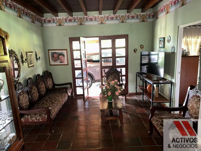 Finca en venta en Santa Elena, Medellín, 7853 m² · foto 12 de 18