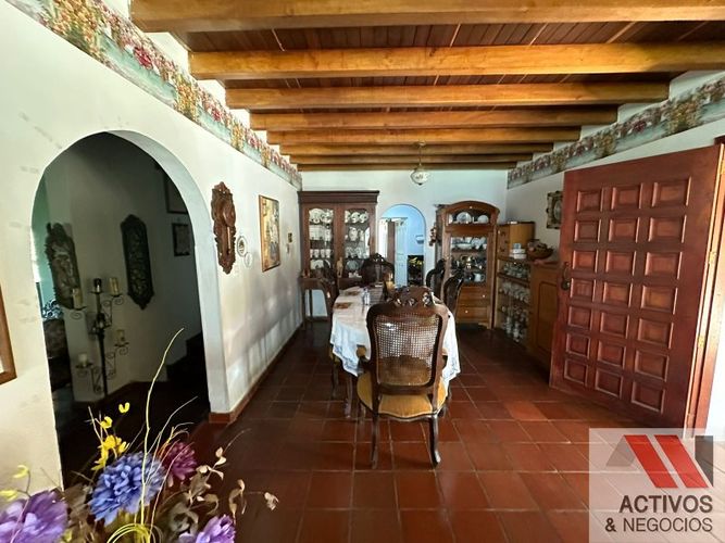 Finca en venta en Santa Elena, Medellín, 7853 m² · foto 15 de 18