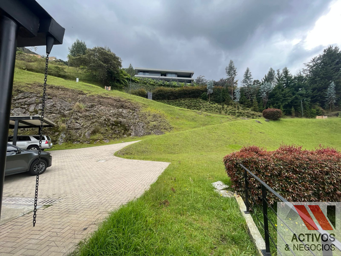 Casa de 4 alcobas en venta en Pantanillo, Envigado · foto 23 de 24