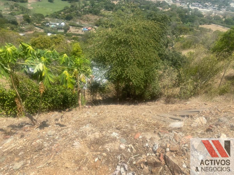 -1BR Land in El espinal (3300 m²) for Sale - 3