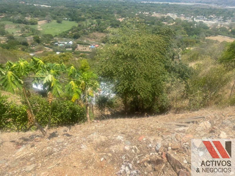 -1BR Land in El espinal (3300 m²) for Sale - 4