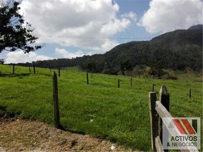 Finca en venta en Fabricato, Bello · foto 11 de 20