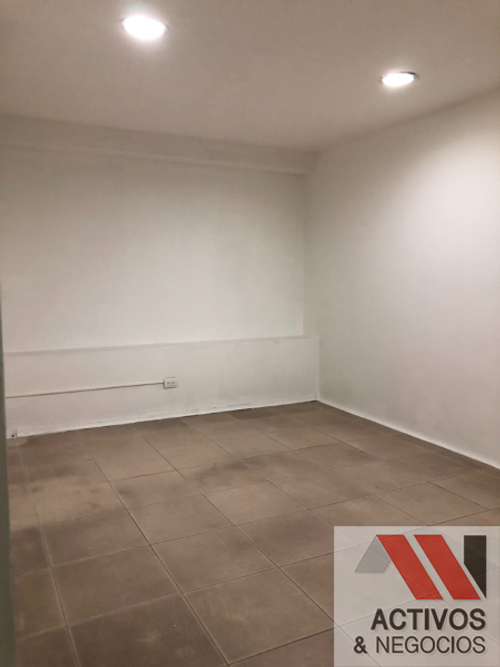 Local en arriendo en Colombia, Medellín, 103 m² · foto 4 de 4