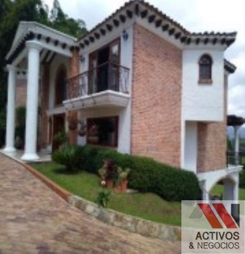 Casa de 7 alcobas en venta en Chipre, Rionegro · foto 6 de 21