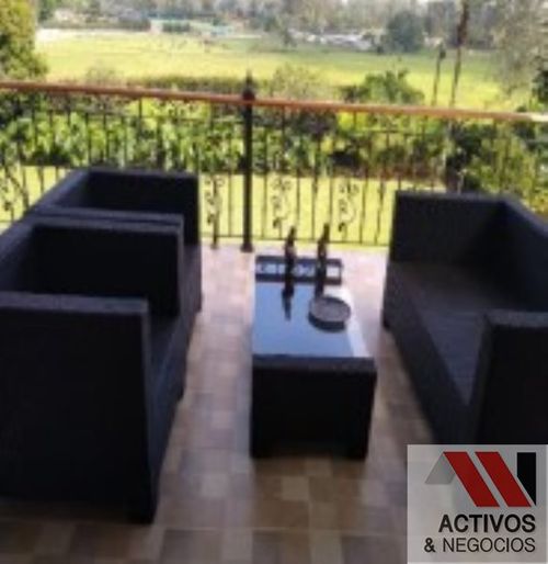 Casa de 7 alcobas en venta en Chipre, Rionegro · foto 11 de 21