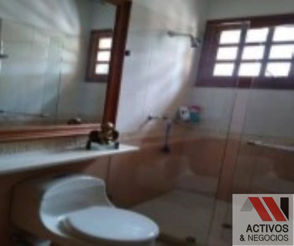 Casa de 7 alcobas en venta en Chipre, Rionegro · foto 15 de 21