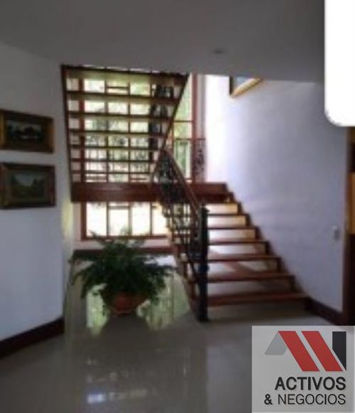 Casa de 7 alcobas en venta en Chipre, Rionegro · foto 17 de 21