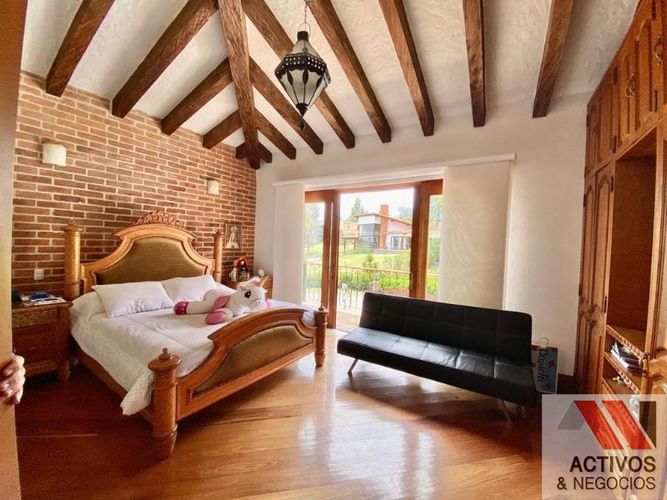 Casa de 7 alcobas en venta en Chipre, Rionegro · foto 20 de 21