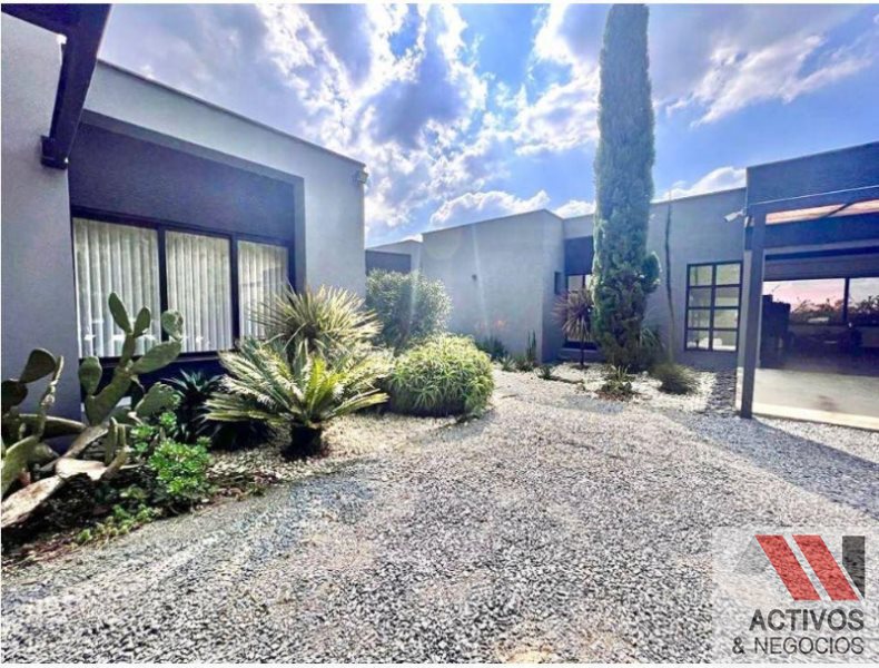 4BR House in El Poblado (600 m²) for Sale