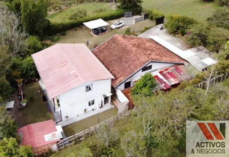Finca en venta en Chocho Mayo, Marinilla, 3480 m² · foto 2 de 24