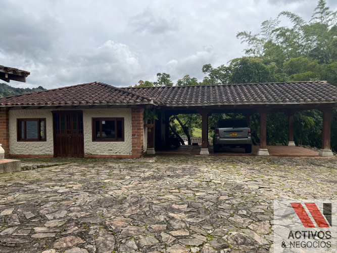 Finca en venta en Centro, Rionegro, 63000 m² · foto 2 de 24