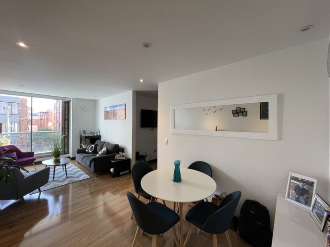 Apartamento de 3 alcobas en arriendo en Cedritos, Bogotá, 92 m² · foto 3 de 24