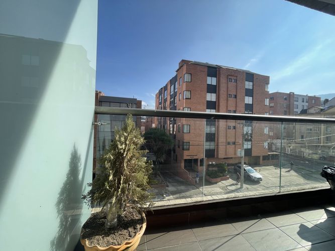 Apartamento de 3 alcobas en arriendo en Cedritos, Bogotá, 92 m² · foto 22 de 24