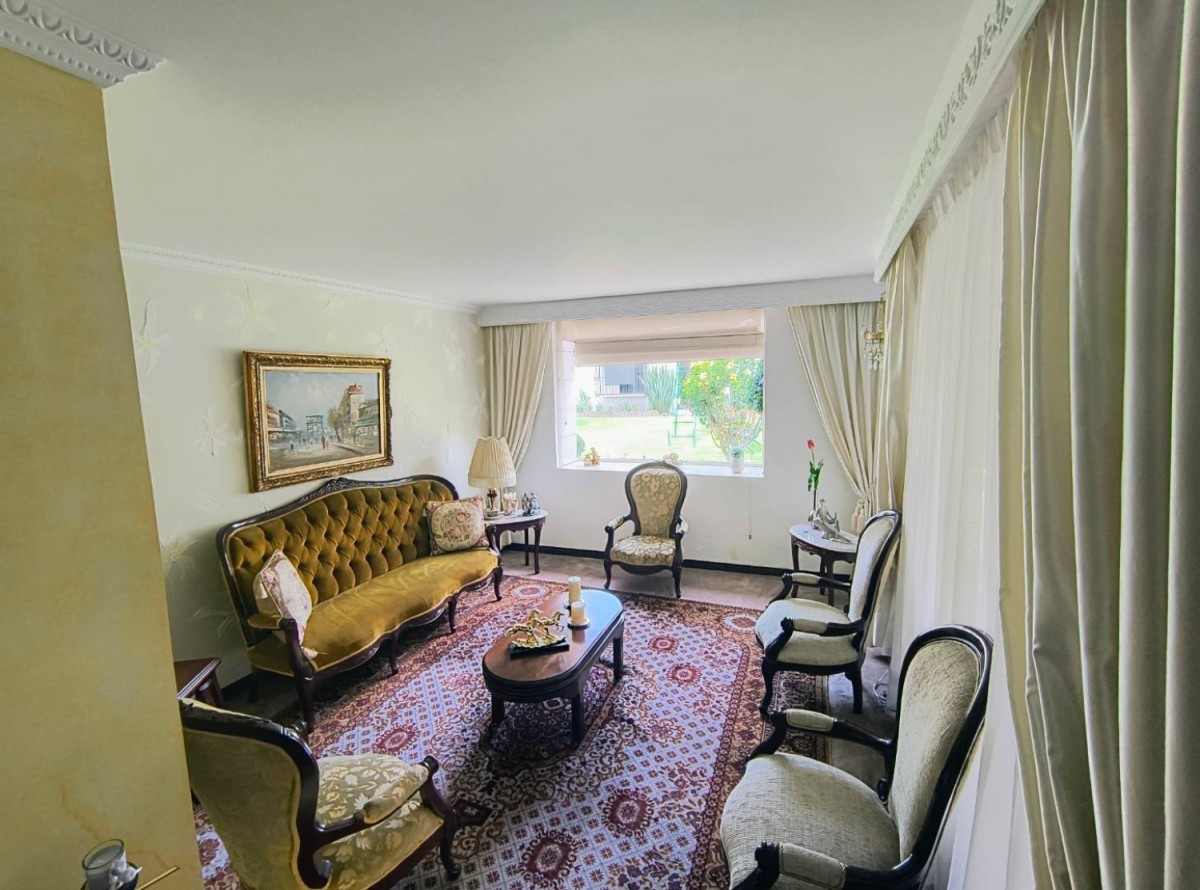 Casa en venta en Calleja Baja, Bogotá · foto 4 de 24