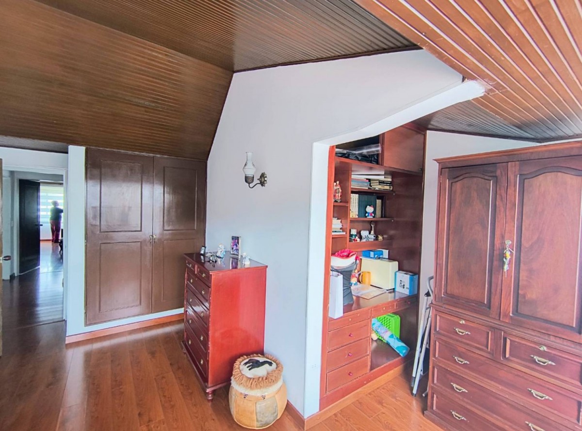 Casa en venta en Calleja Baja, Bogotá · foto 16 de 24